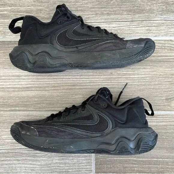 Nike Giannis Immortality 3 Black Sneakers Men's 7 Boys 7Y