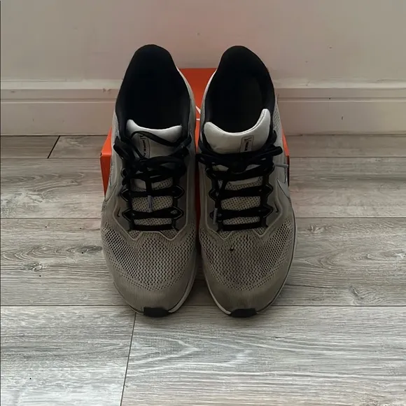 Nike Gray and Black Running Shoes