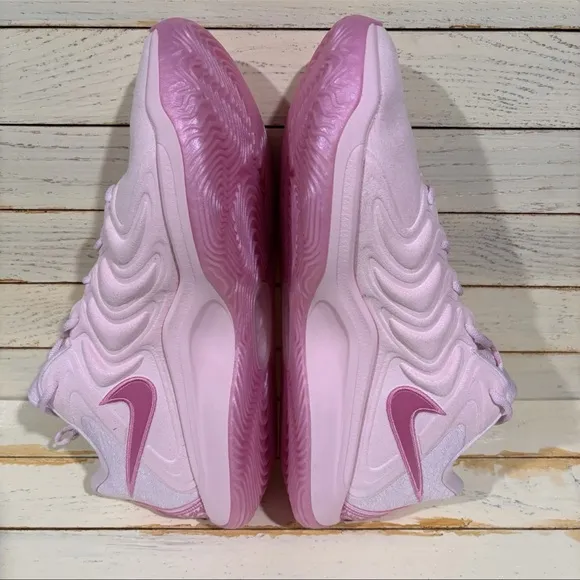 Nike KD 17 NRG 'Aunt Pearl'