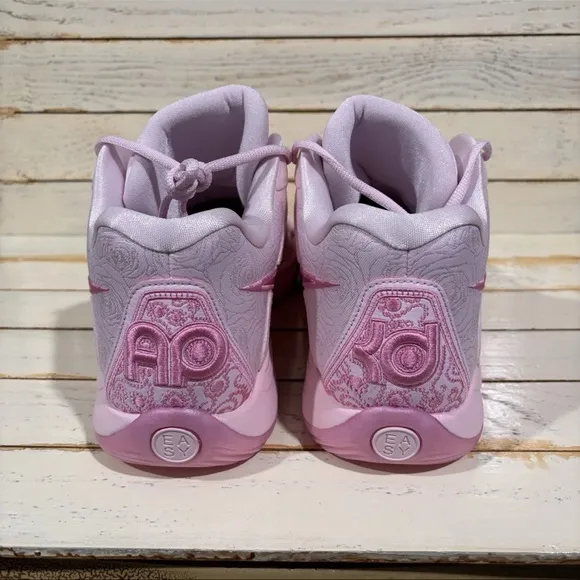 Nike KD 17 NRG 'Aunt Pearl'