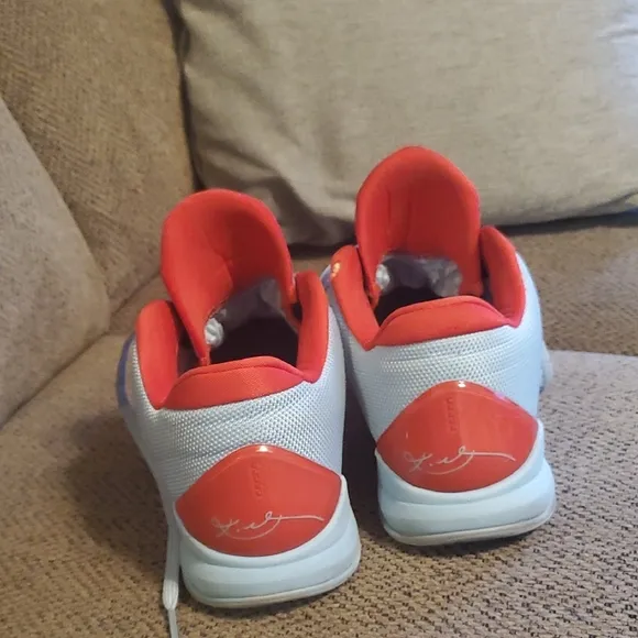 Nike Kobe Basketball Shoes - Silver and Red