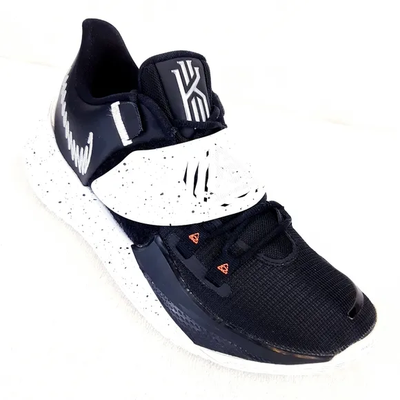 NIKE KYRIE LOW 3 TB BASKETBALL SHOES