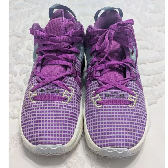Nike LeBron Witness 7 Men’s Basketball Shoes – Fuchsia Dream – Size 9.5