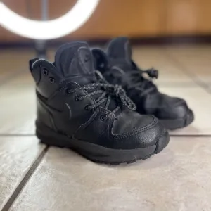 Nike Little Kids' Manoa Leather Boots