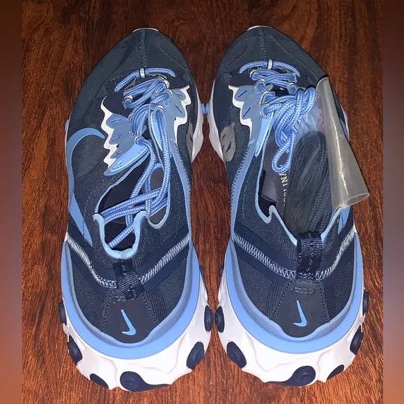 Nike React Element UNC Tarheels basketball shoes