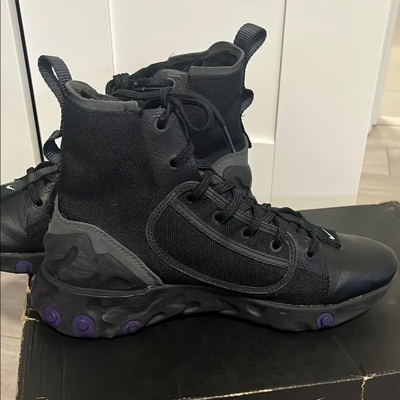 Nike React Sneakers