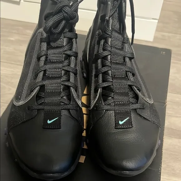 Nike React Sneakers