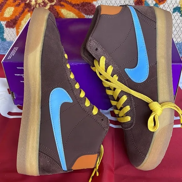 Nike SB Bruin High PremiumSkate Shoes (Womens)Light Chocolate/Light Blue