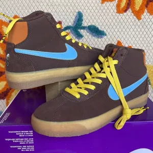 Nike SB Bruin High PremiumSkate Shoes (Womens)Light Chocolate/Light Blue