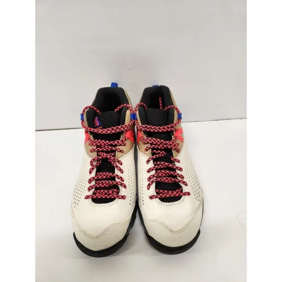 Nike shoes- ACG okwahn 2 Men Shoes sz 8 EUC