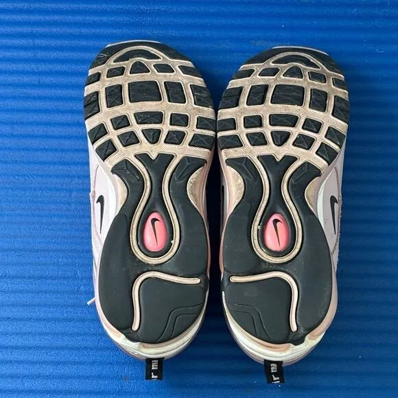 Nike Women's Athletic Shoes - Pink and Black