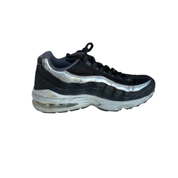 Nike Youth Air Max 95 GS Shoes Size 5.5Y Black Dark Grey - Metallic Silver