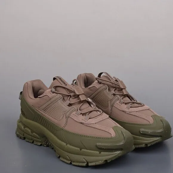 Nike Zoom Vomero Roam Men's Winterized Shoes Green