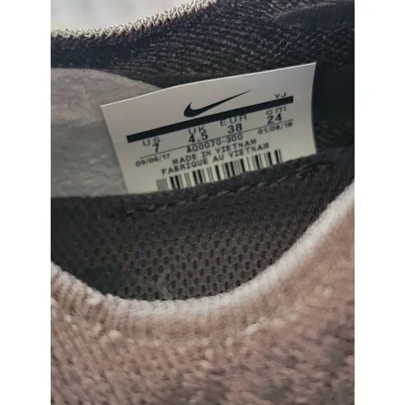 Nike Epic React Men's Gray Flyknit Lace-Up Sneaker Shoes Size 7