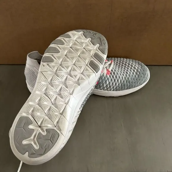 Nike training athletic shoes 9