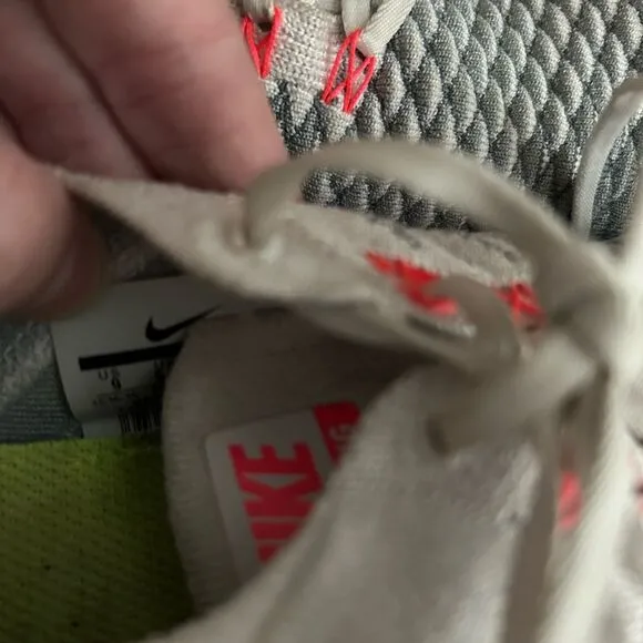 Nike training athletic shoes 9