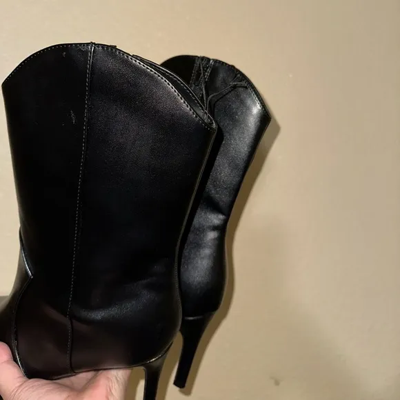 Nine West Western  heeled Boots