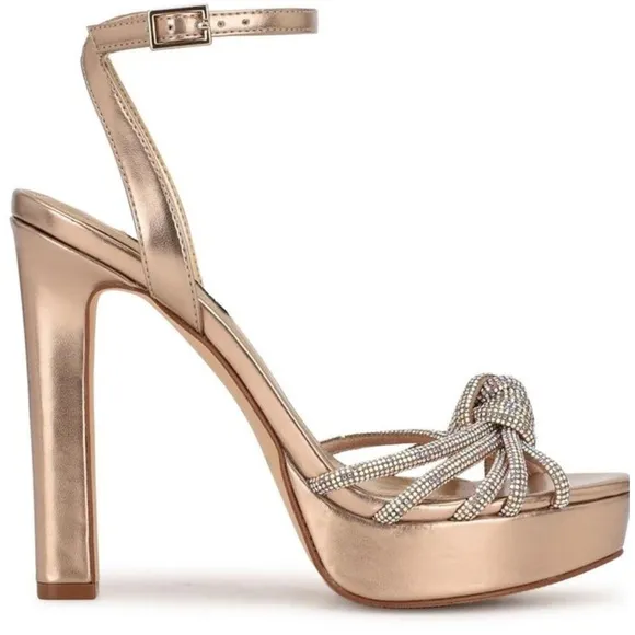 Nine West Wowzz3 Gold Faux Leather Buckle Platform Heels NEW