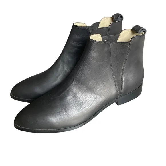 Nisolo Black Leather Ankle Boots