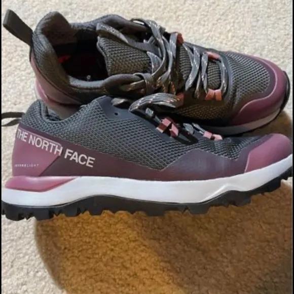 North Face activist  future light hiking shoes open box