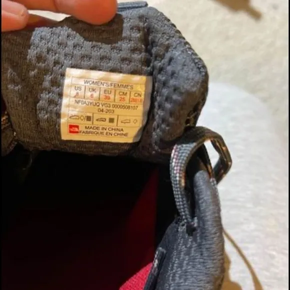 North Face activist  future light hiking shoes open box