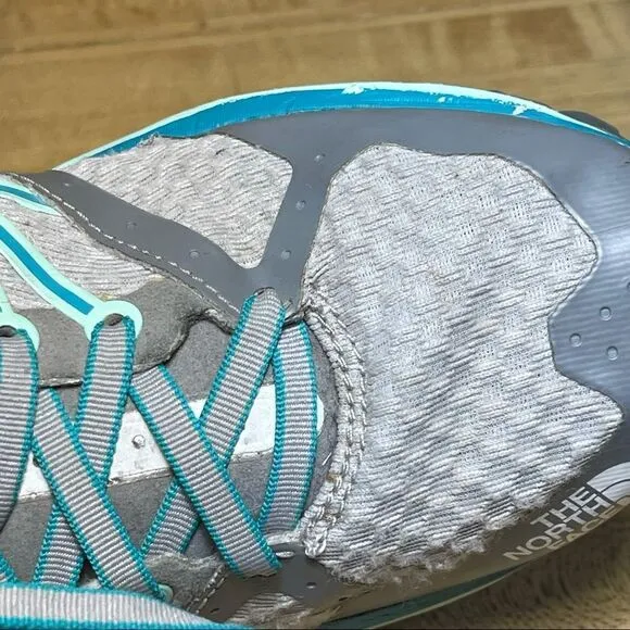 North Face Ultra TR Running Shoes Vibram hiking Athletic Sneakers Size 6 Blue