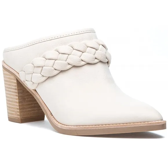 NWOB $140 Dolce Vita Suede Mules -Creme White