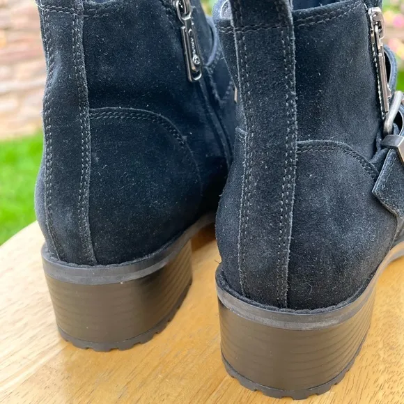 NWOB $149 Blondo Sz 7 Susan Black Zip &amp; Buckle Waterproof Suede Ankle Bootie