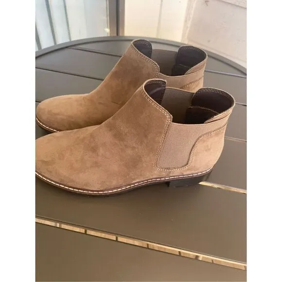 NWOB Cynthia Rowley Ankle Boots Brown Size 7.5 M Festival
