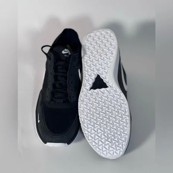NWOB Nike SB PS8 Men's Shoes