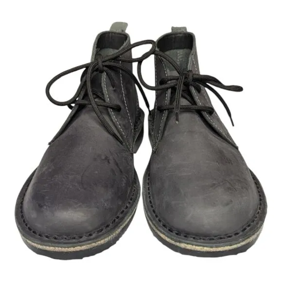 NWOB Veldskoen Chukka Charcoal Gray All Weather Unisex Leather Lace Up Bootie