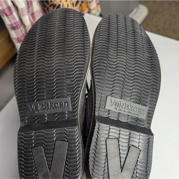 NWOB Veldskoen Chukka Charcoal Gray All Weather Unisex Leather Lace Up Bootie