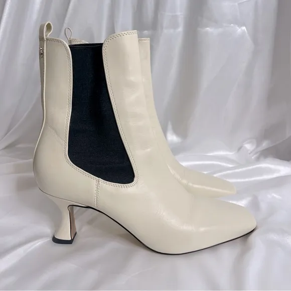 NWOB Women's Sam Edelman Lani Square Toe Ankle Boots in Ivory Size 10