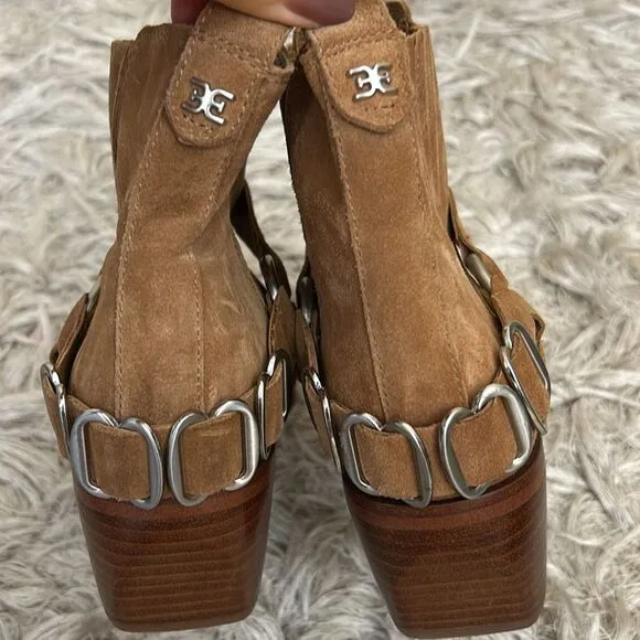 NWOB Sam Edelman Bellamie Suede Harness Western Ankle Boots in Camel Suede Sz 8