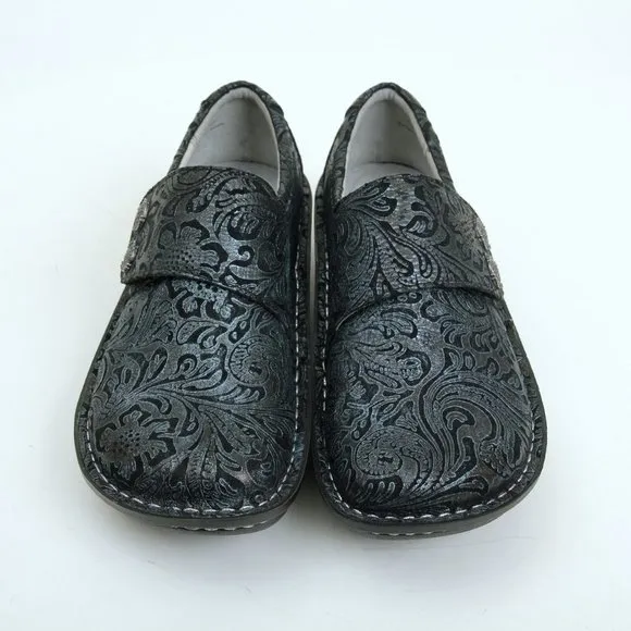 NWOT Alegria Deliah Navy Swish Shoes