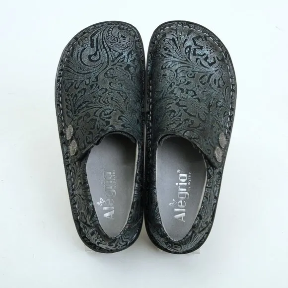 NWOT Alegria Deliah Navy Swish Shoes