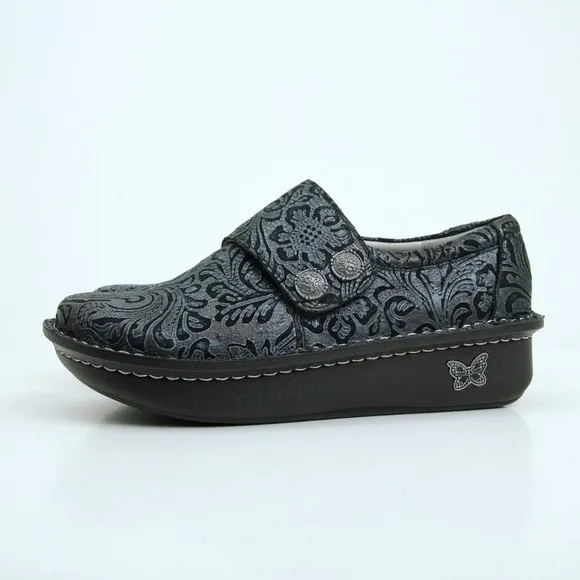 NWOT Alegria Deliah Navy Swish Shoes