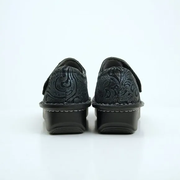 NWOT Alegria Deliah Navy Swish Shoes