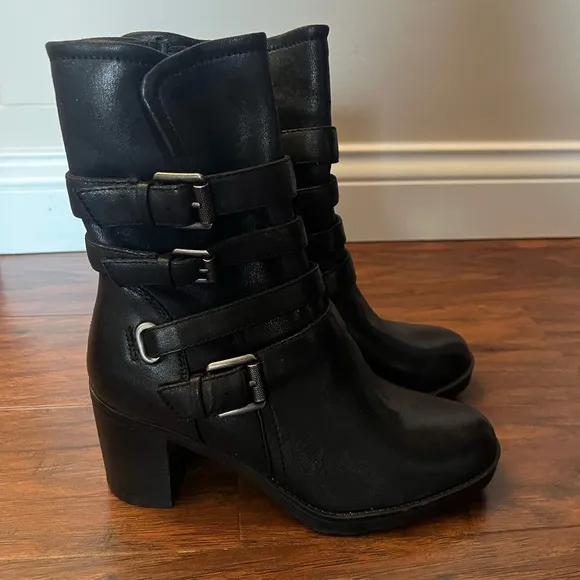 NWOT Baretraps Gaia Women's Black Leather Ankle Boots-Size 6