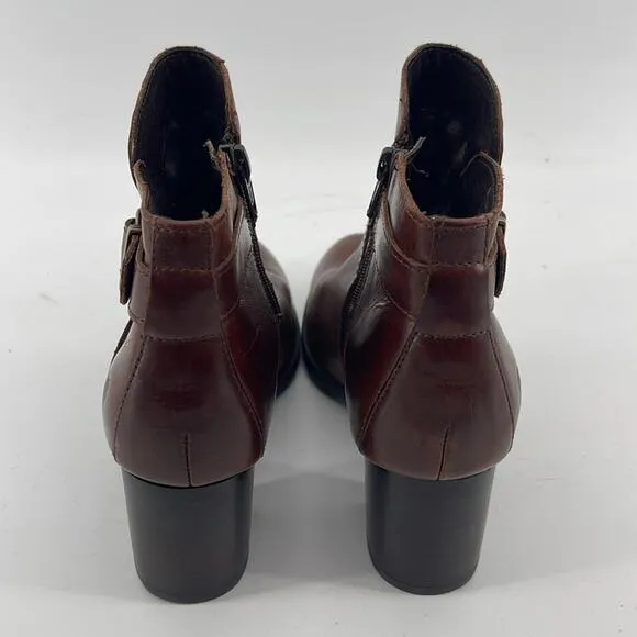 NWOT Born Carabel Cognac leather heeled side zip harness ankle boots sz 6