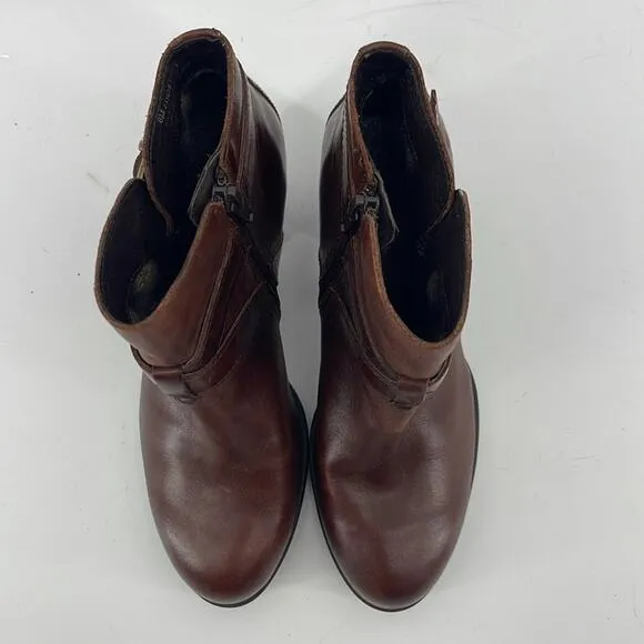 NWOT Born Carabel Cognac leather heeled side zip harness ankle boots sz 6