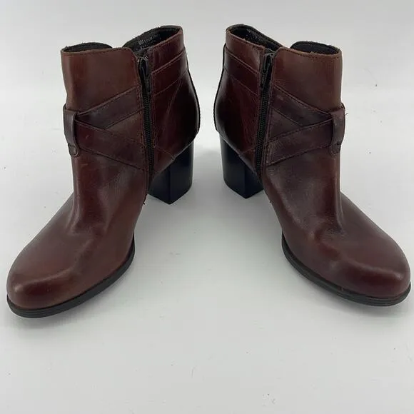 NWOT Born Carabel Cognac leather heeled side zip harness ankle boots sz 6