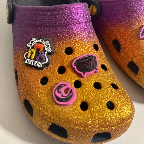 NWOT Crocs Disney Hocus Pocus Limited Edition Shoes Glitter Purple Orange‎ W8 M6