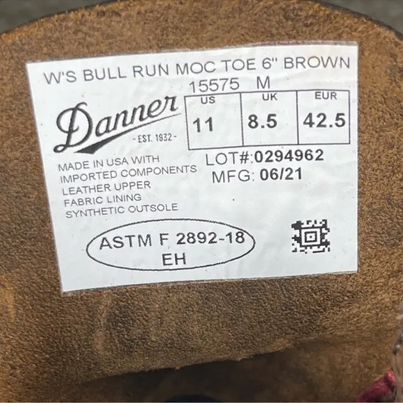 NWOT Danner Bull Run Moc Toe boots