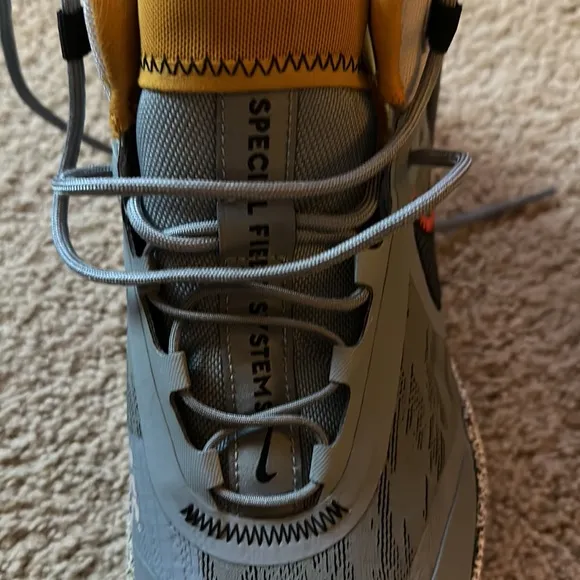 NWOT, Nike React SFB Carbon Mid Aviator Grey CK9951-002 Outdoor Shoe