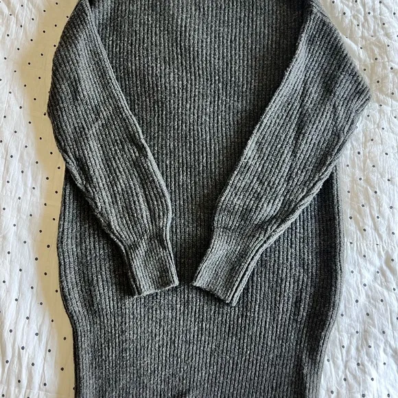 NWOT Theory Grey 100% Wool Sweater Dress - Size M