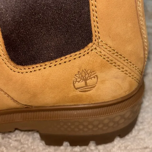 NWOT Timberlands ankle boots