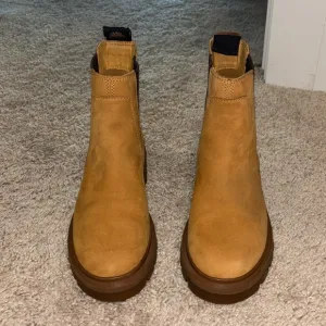 NWOT Timberlands ankle boots