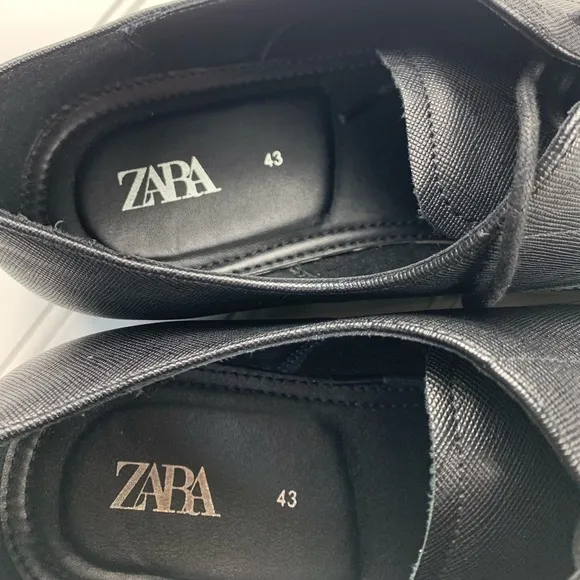 NWOT- Zara SMART BLACK SHOES.  EU 43 Size 10