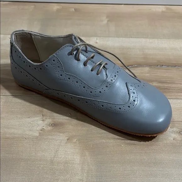 NWT Aintap Barefoot Feel Handmade Light Blue/Gray Shoes